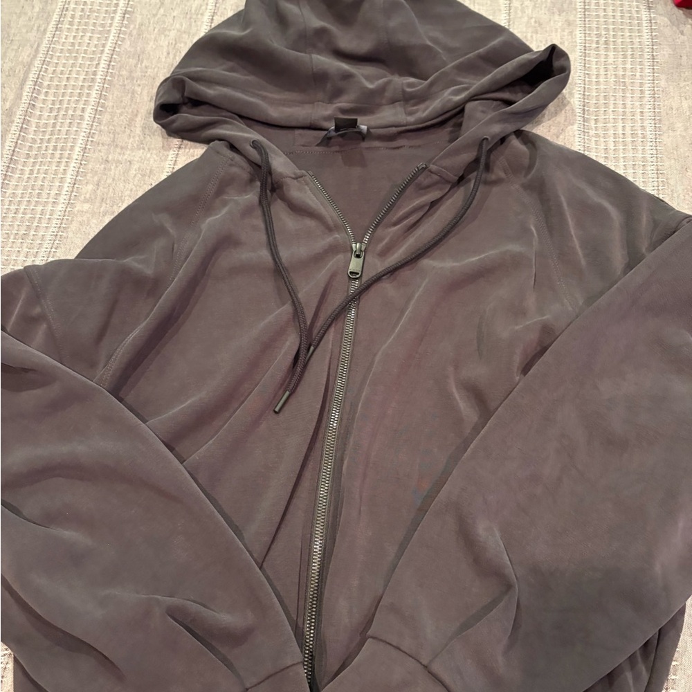 Athlete Women’s Bubble Hooded Jacket